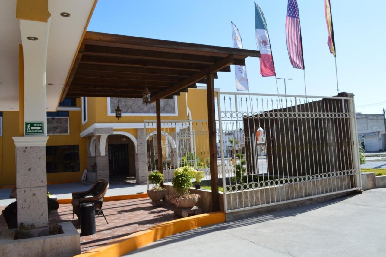 Hotel San Ignacio Inn Torreon Exterior photo